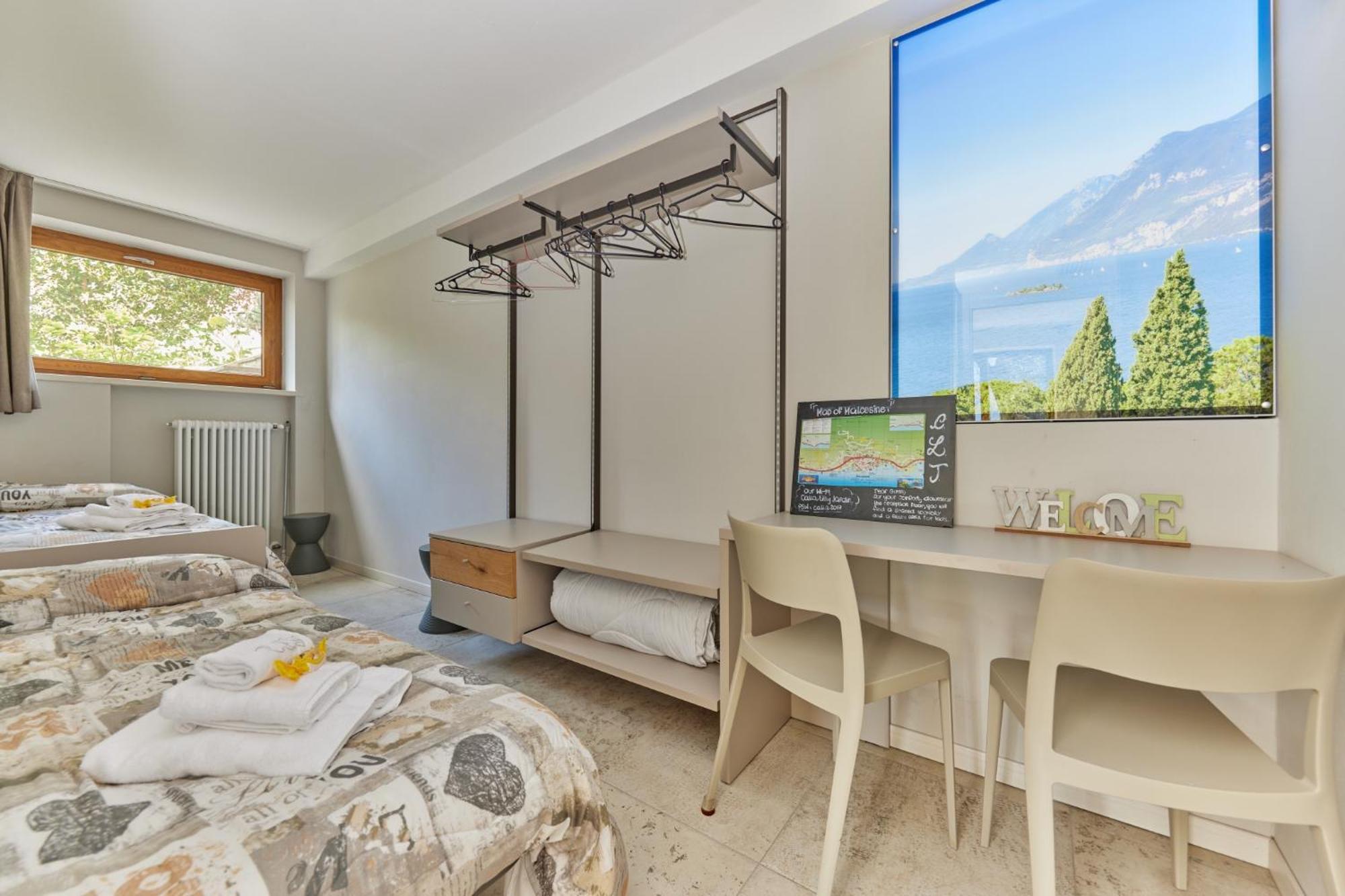 Callalillyjardin Malcesine Luaran gambar